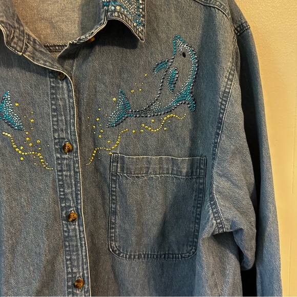 Embroidered Denim Shirt with Beaded Details women’s 1x. Dolphin bedazzled ocean. - Picture 5 of 12